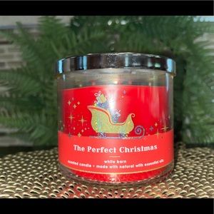 The perfect Christmas bath and body works candle